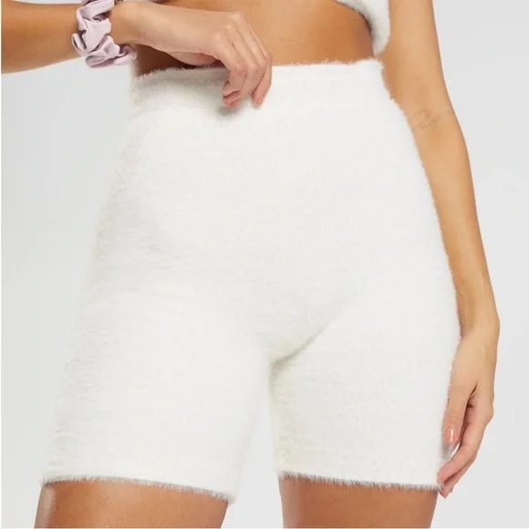 Whitney Simmons × Gymshark Eyelash
Knit Shorts | Size M - Picture 2 of 10